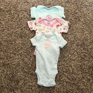 3 baby girl onesies